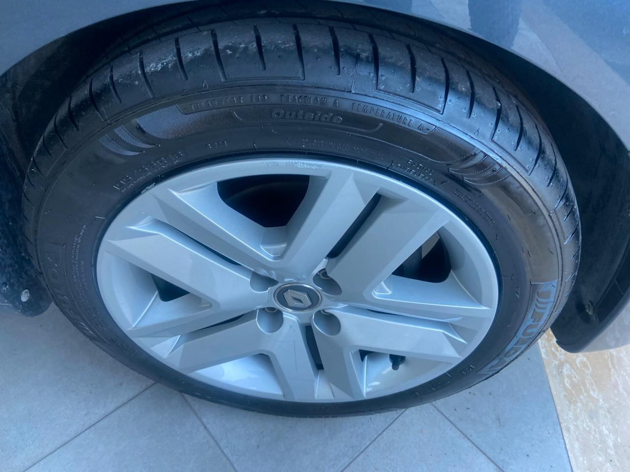 Renault Clio TCe 90 CV 5 porte Equilibre