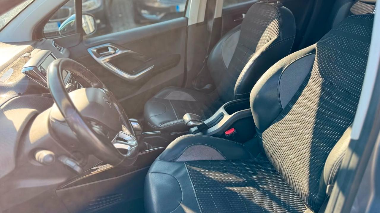Peugeot 2008 1.2 BENZINA 2015 NEOP.
