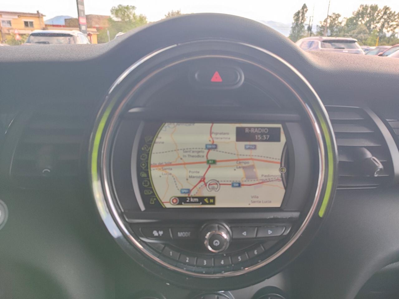 Mini 1.5 Cooper D 5 porte