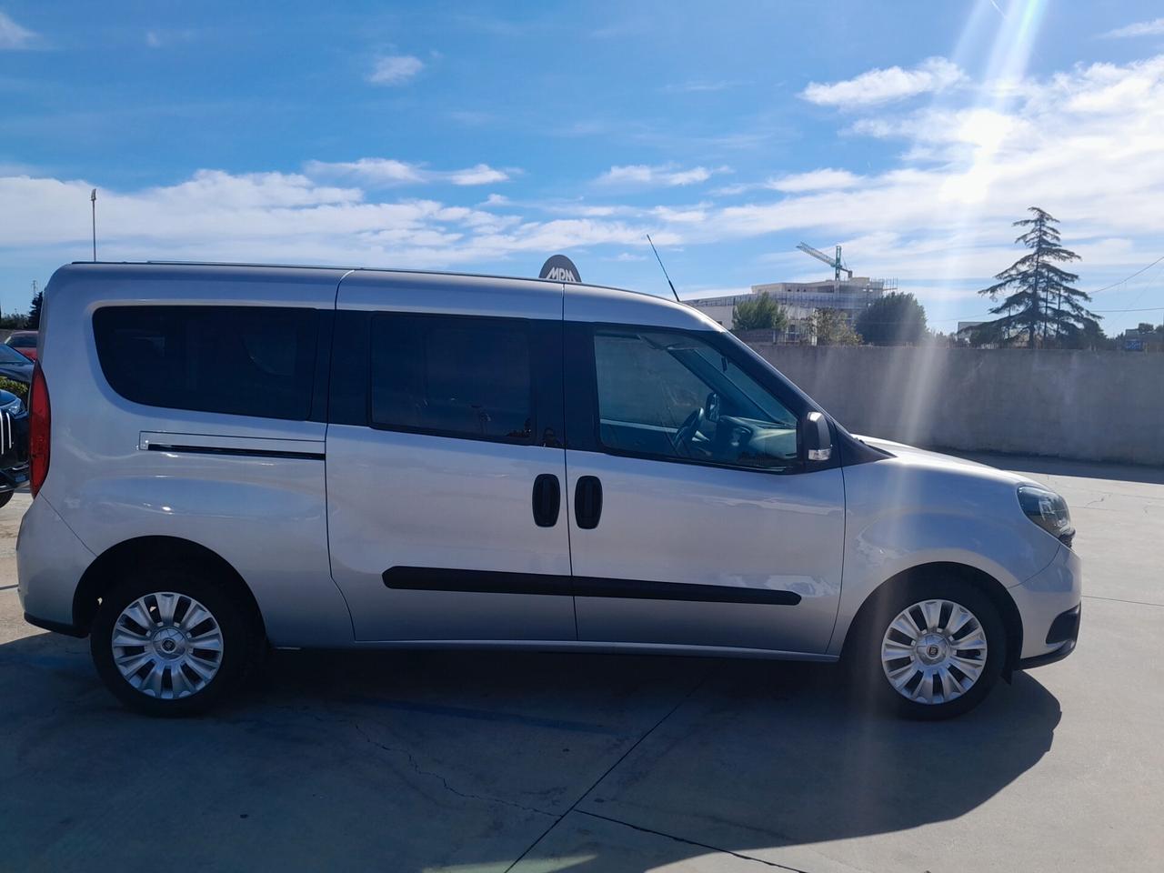 DOBLO' POSTI 1.6 MJT 120CV MAXI N1 LOUNGE