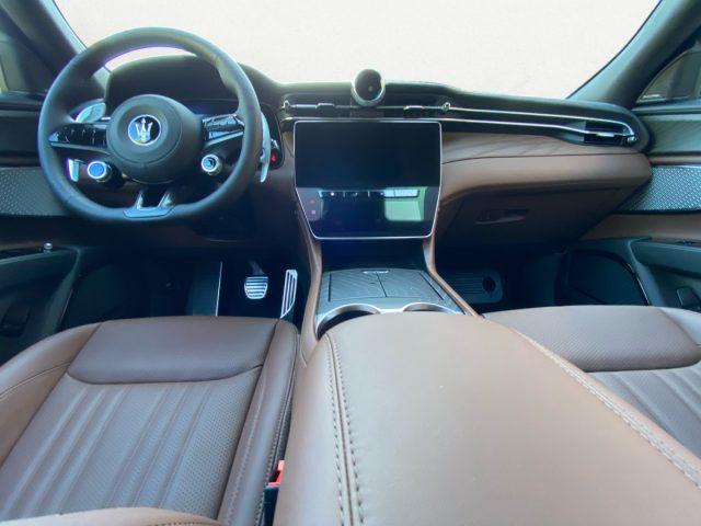 MASERATI Grecale MY25 MHEV 330 CV Modena
