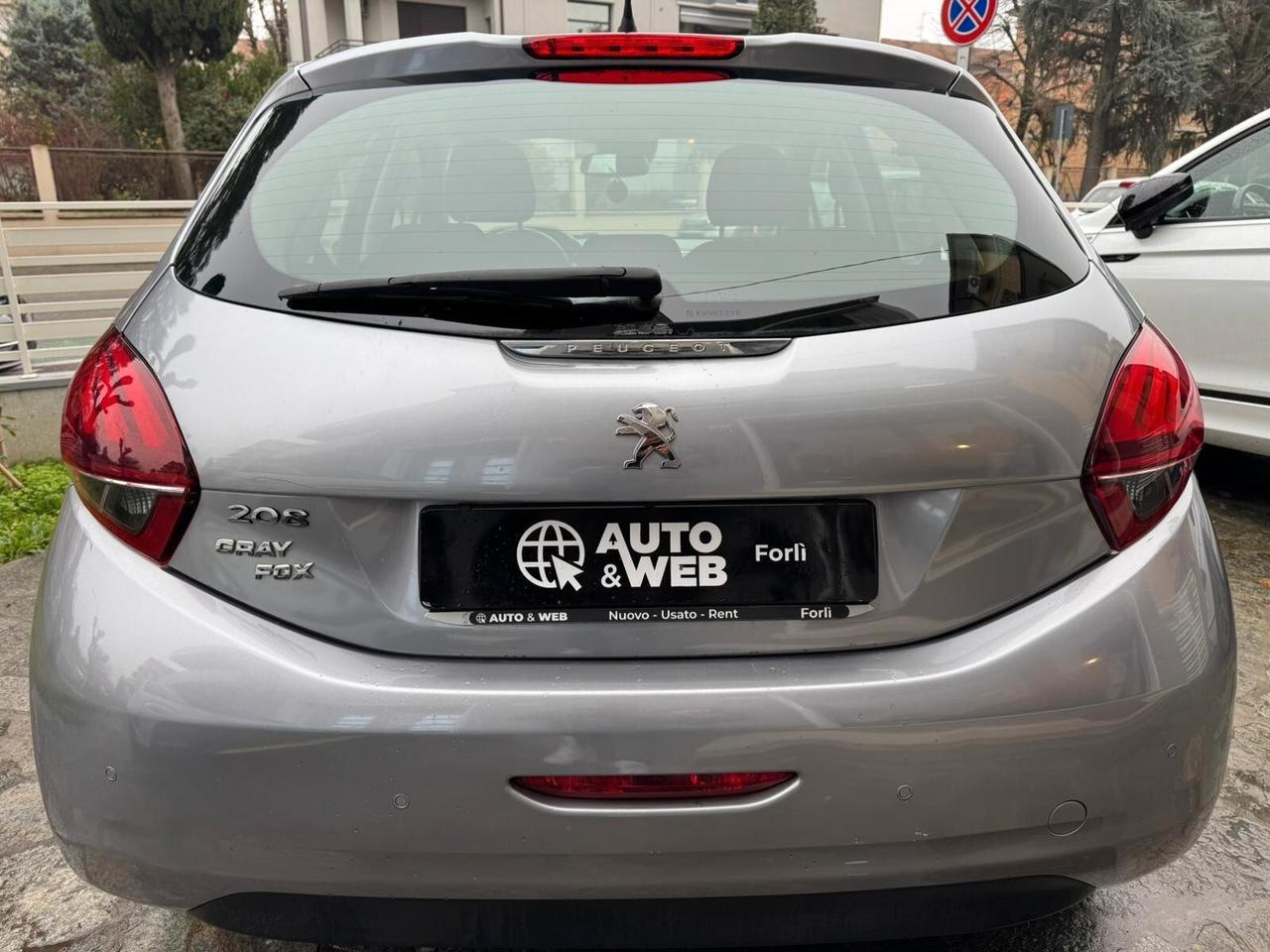 PEUGEOT 208 PureTech 82 5p ALLURE NEOPAT