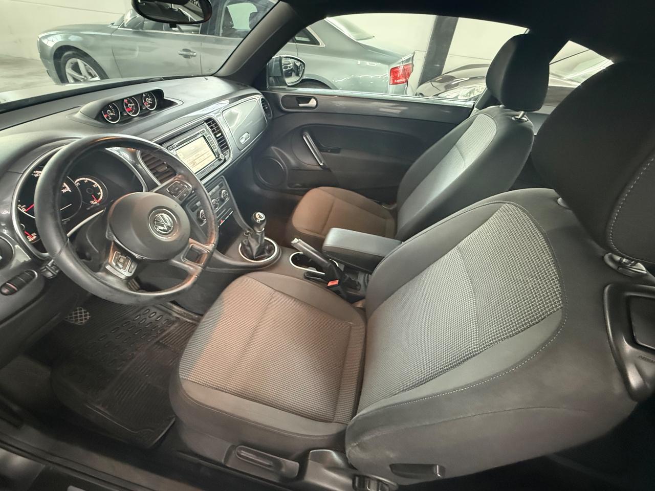 Volkswagen Maggiolino 1.6 TDI Design