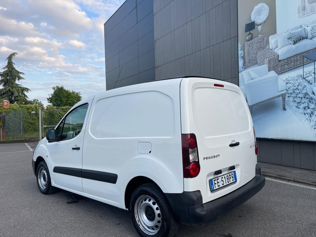 Peugeot Partner Tepee Mix BlueHDi 100 Active