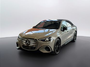 Mercedes-Benz C 400 4MATIC con tecnologia EQ