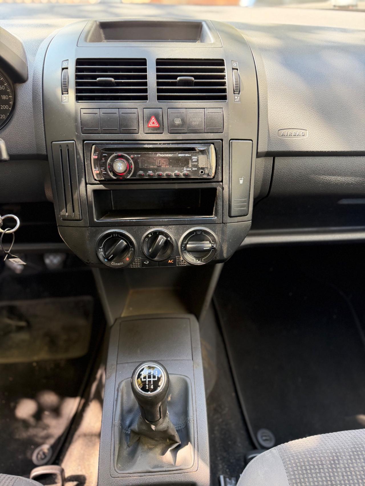 Volkswagen Polo 1.4/80CV 16V 5p. Comfort. BiFuel G