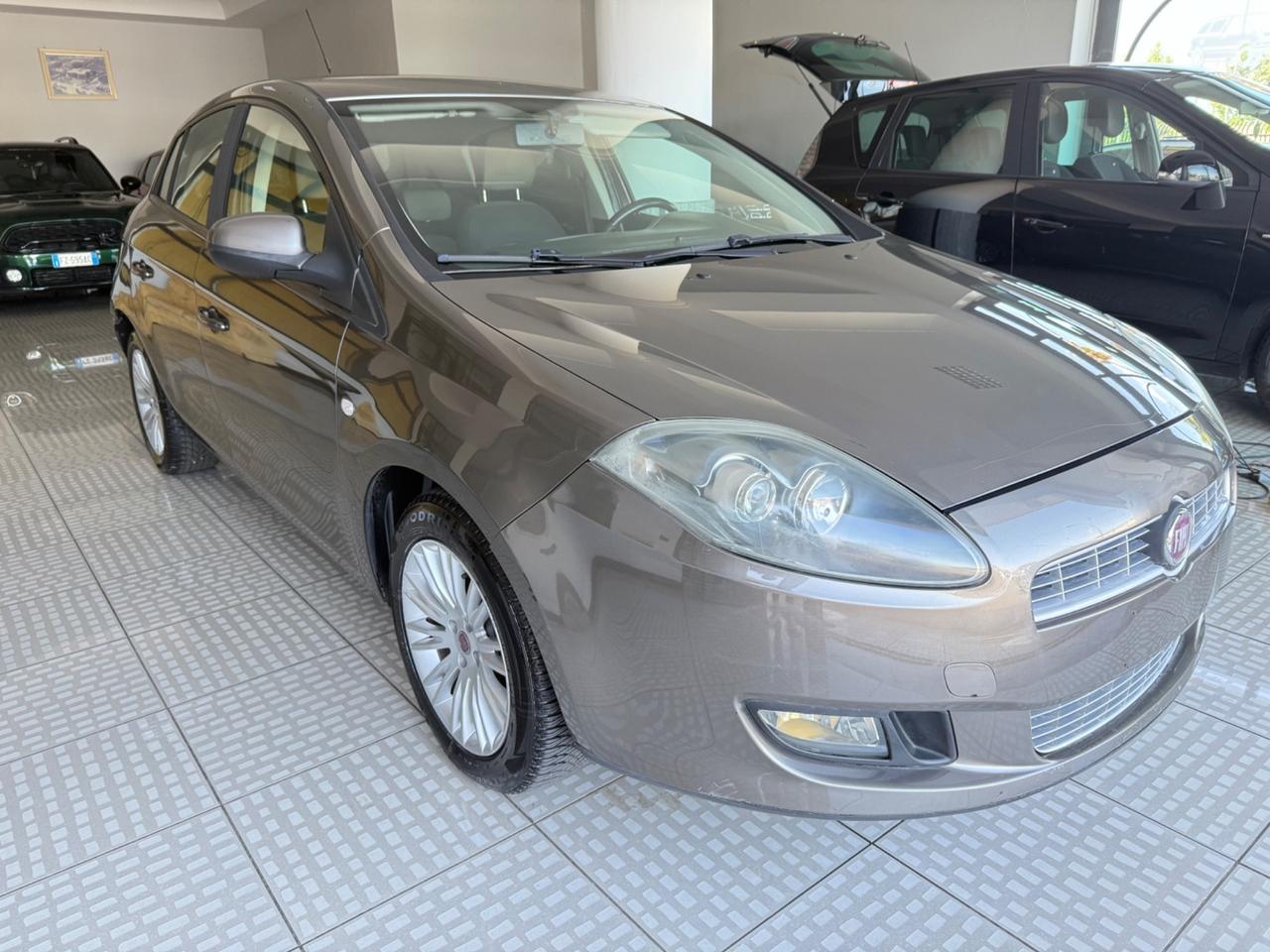Fiat Bravo 1.6 MJT 120 CV DPF Dualogic Emotion