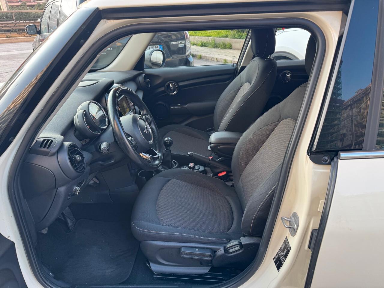 Mini 1.5 One D 5 porte