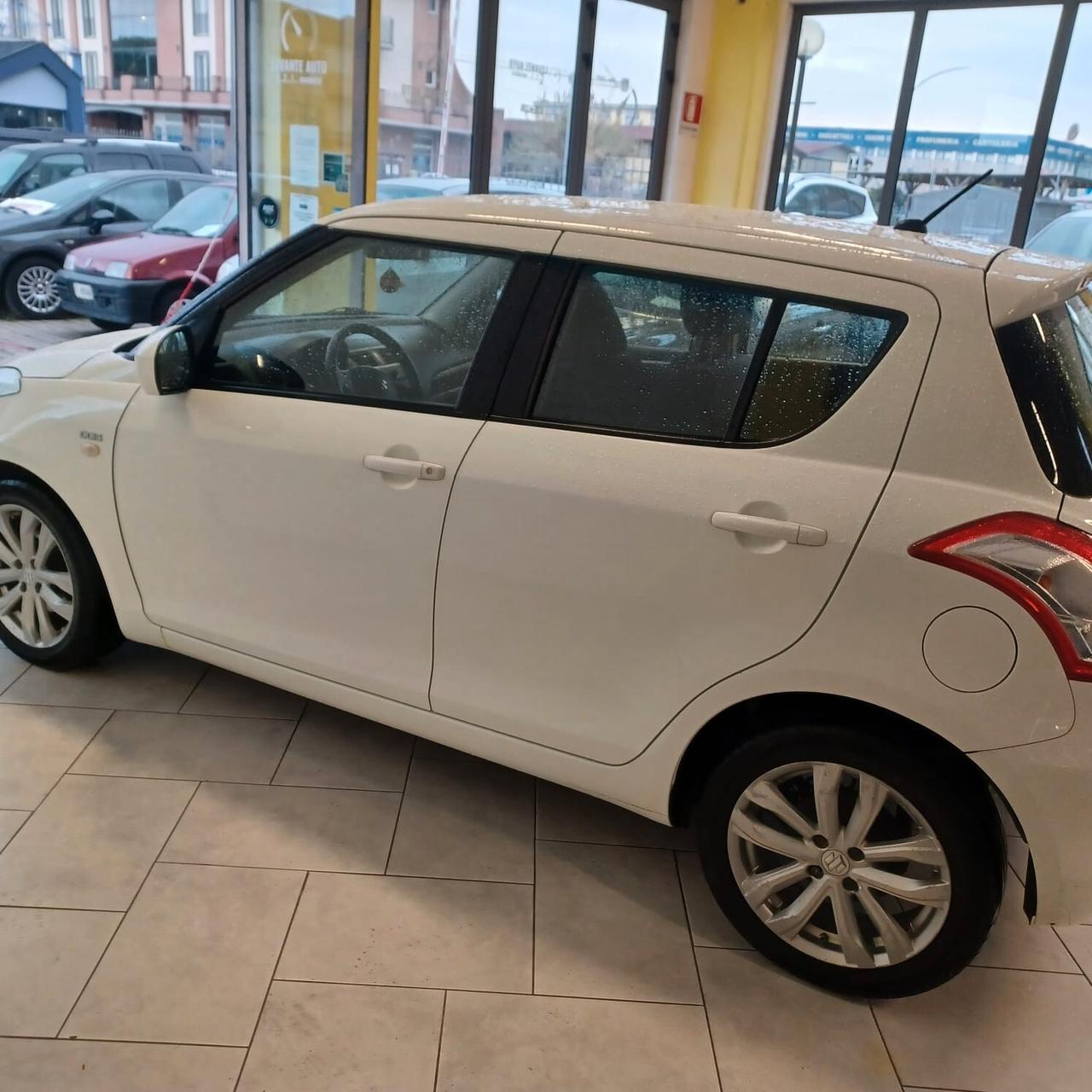 PERFETTA 24 MESI DI GARANZIA SWIFT 1.3 NEOPATENTATI