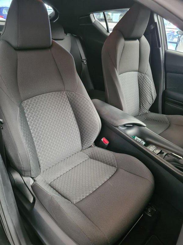 Toyota C-HR 1.8H E-CVT Active