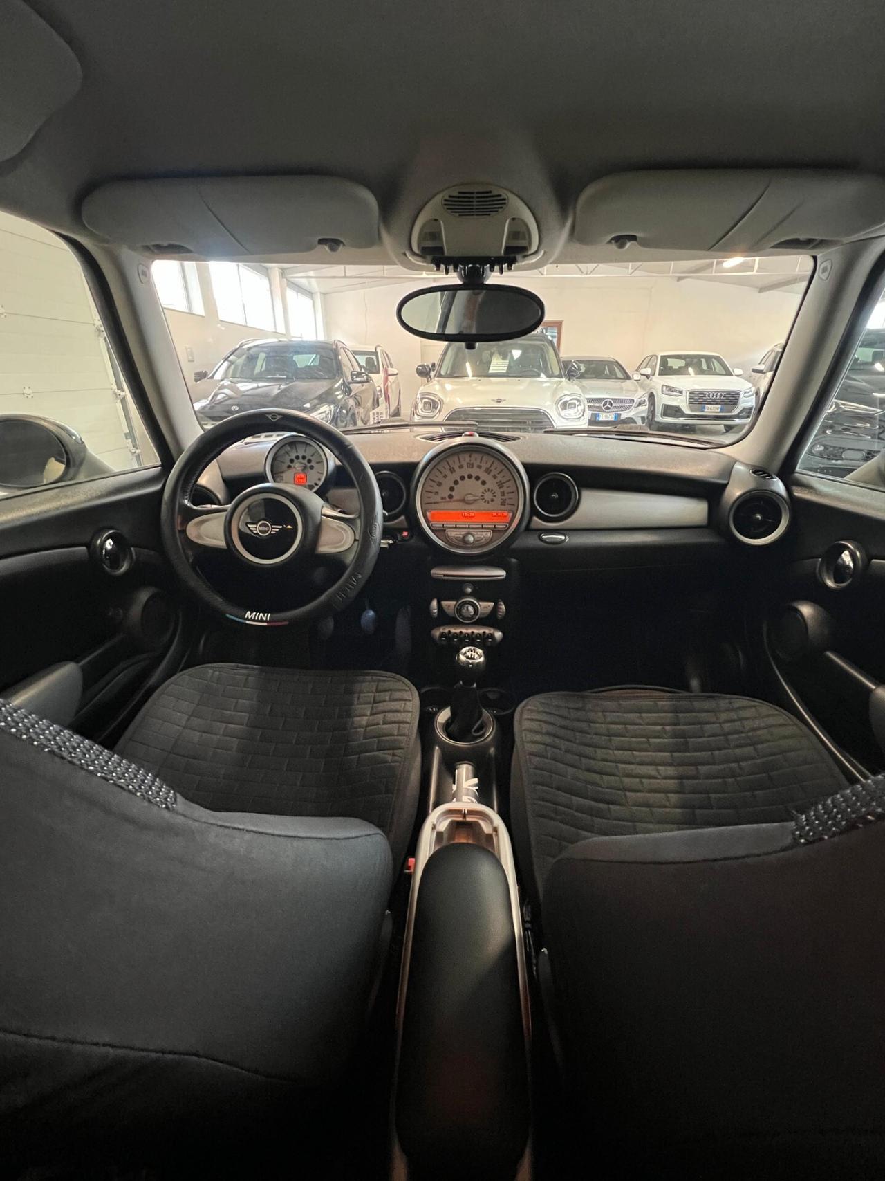 Mini 1.6 16V Cooper D