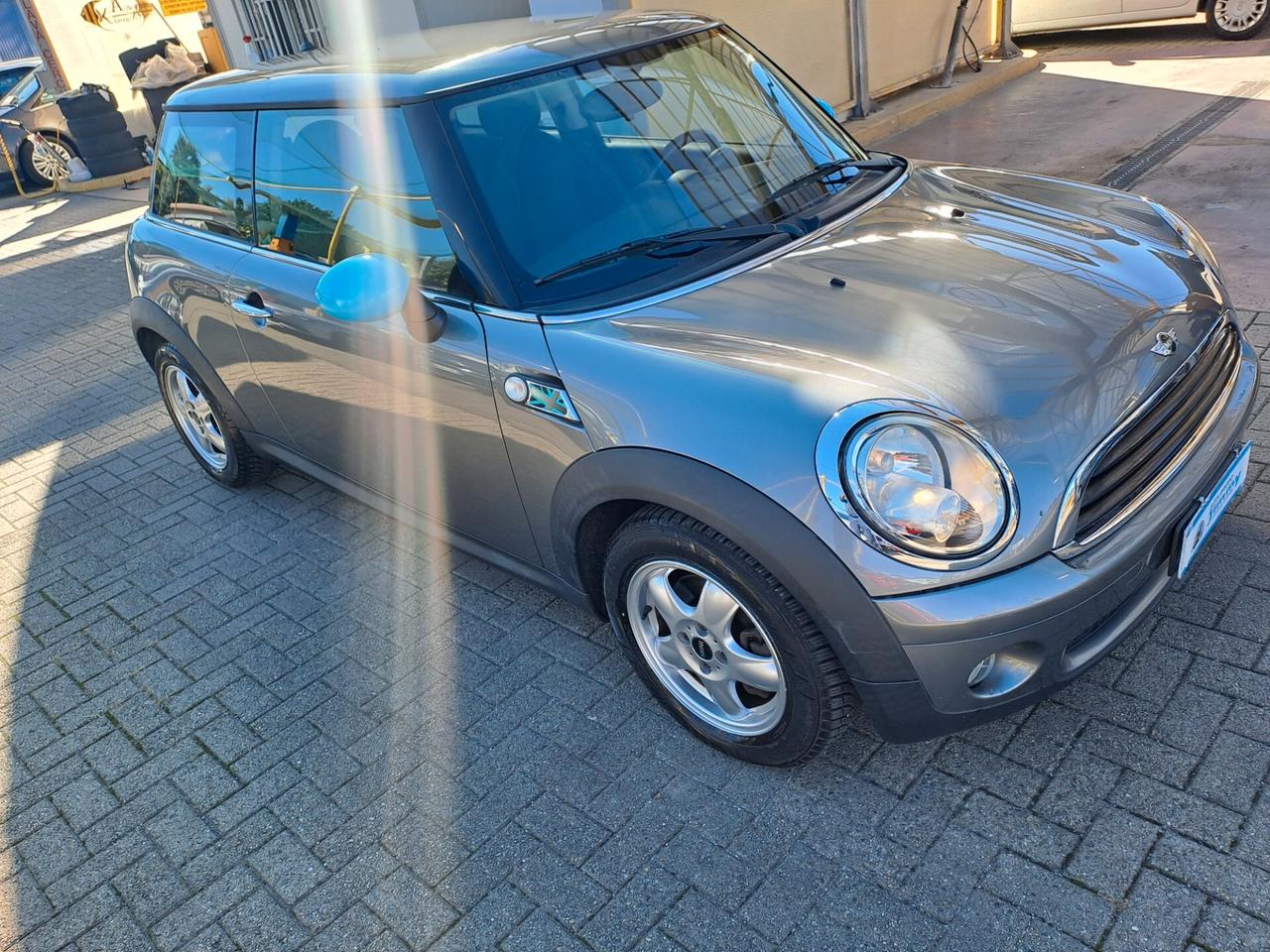 Mini 1.4 16V Ray
