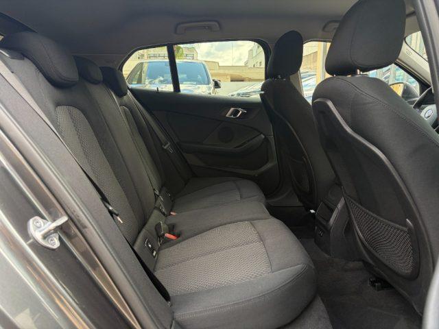 BMW 118 d 5p. Advantage
