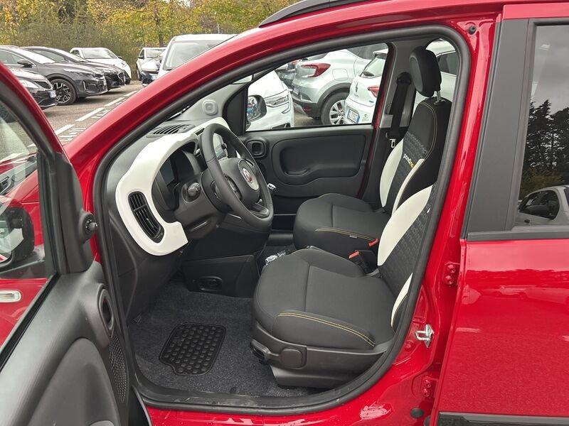 FIAT Panda New 1.0 70cv Hybrid Pandina