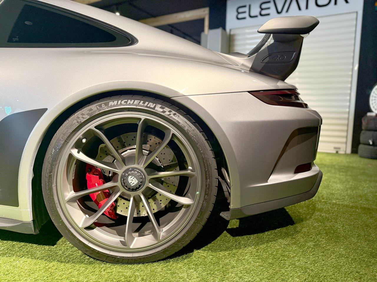 Porsche 911 Coupe 4.0 GT3 auto