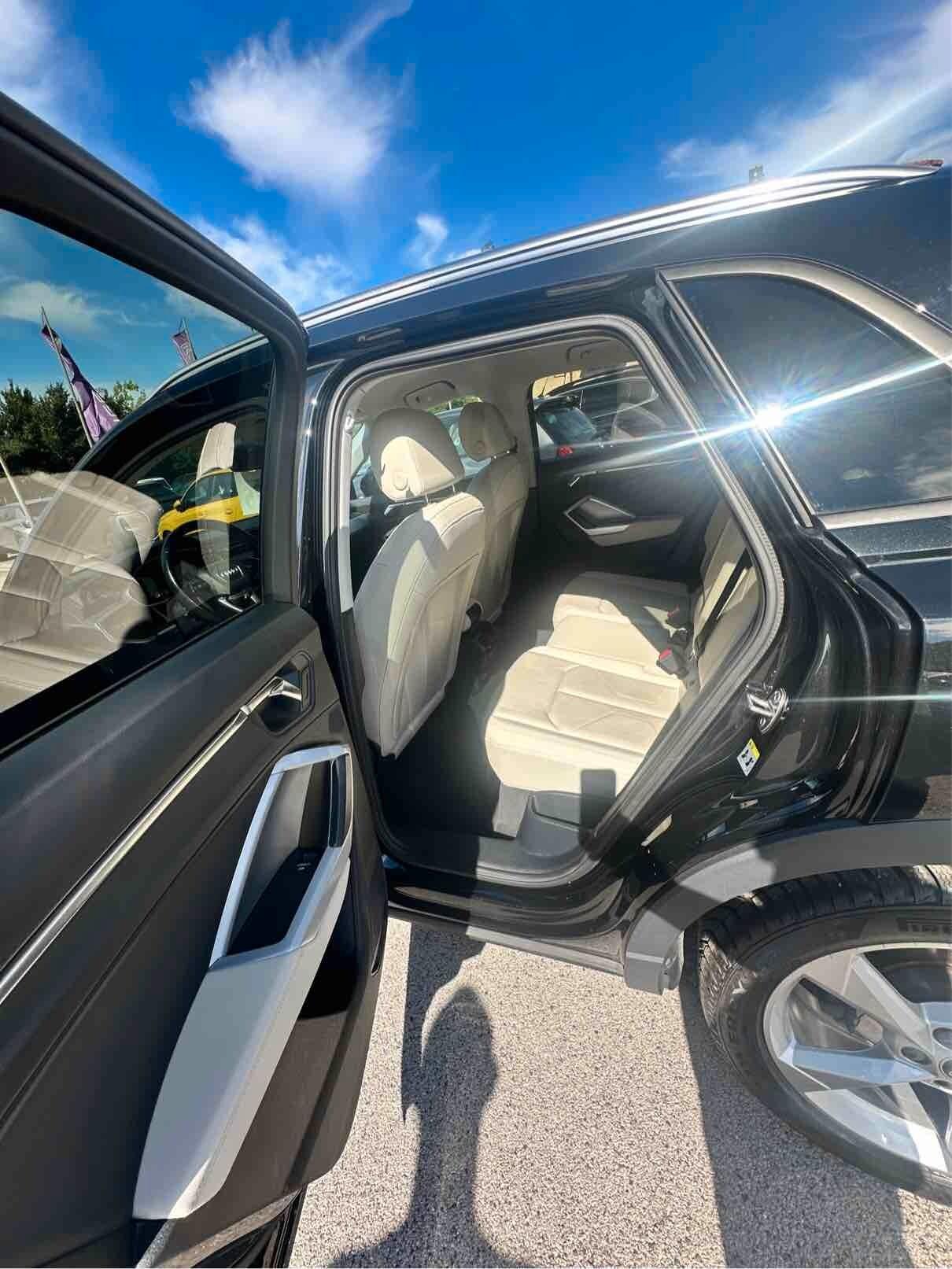 Audi Q3 35 TDI S tronic Business Advanced
