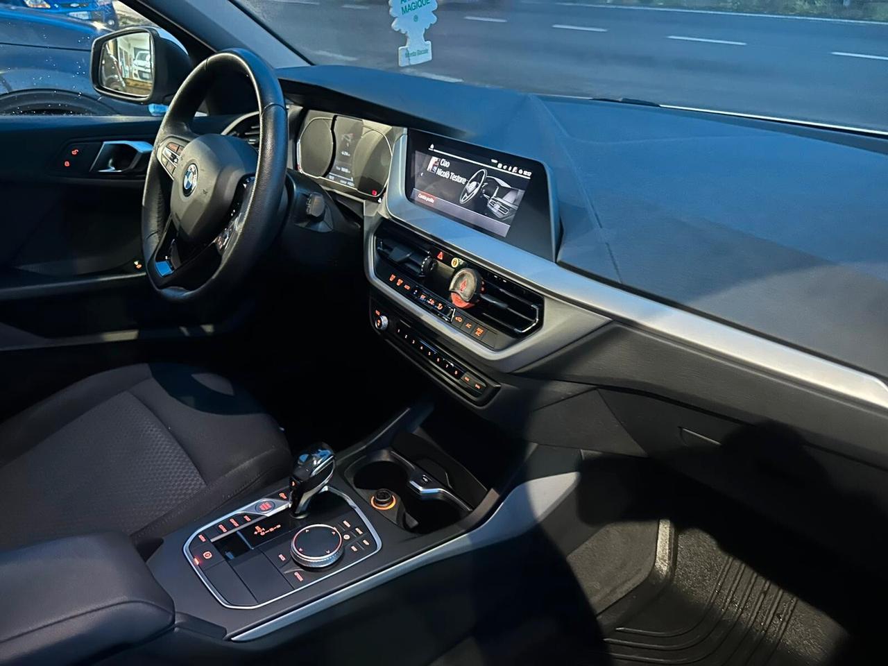 Bmw 120 120d xDrive 5p. Advantage