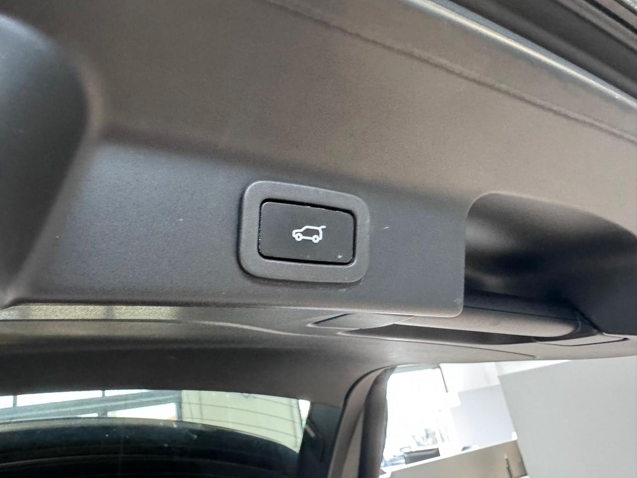 Jaguar F-Pace 2.0 D 180 CV AWD aut. Pure