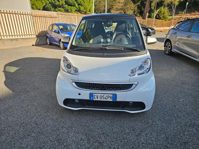 SMART ForTwo 1000 52 kW MHD coupé pulse
