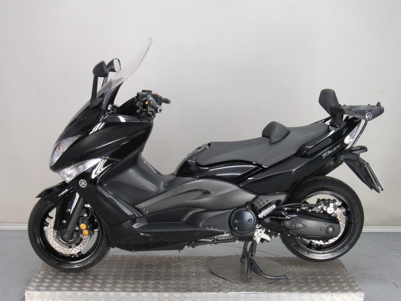 Yamaha T Max ABS SCARICO AKRAPOVIC