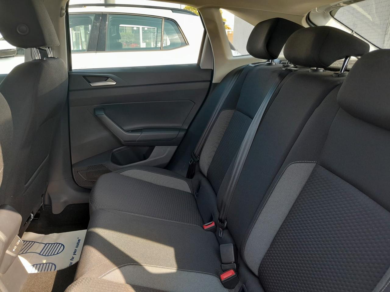 VOLKSWAGEN TAIGO 1.0 TSI LIFE 95CV AZIENDALE