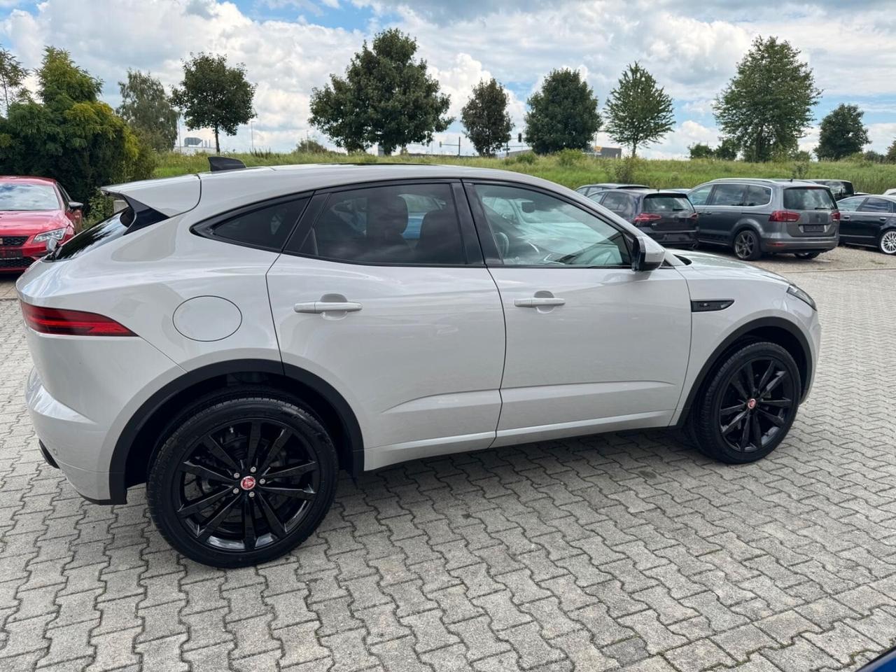 Jaguar E-Pace 2.0D 150 CV AWD aut. R-Dynamic S