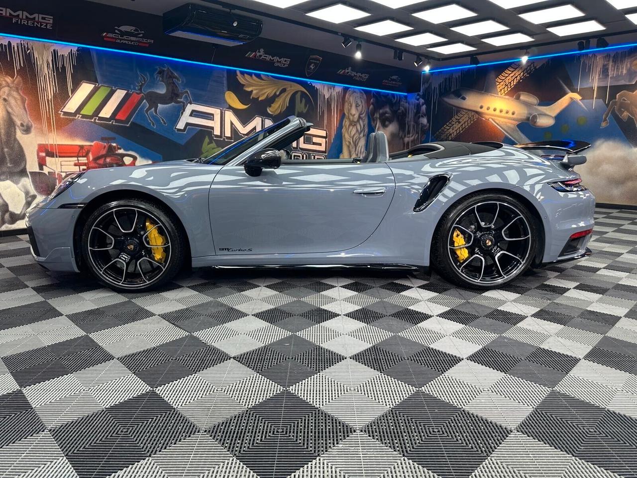 Porsche 992 911 Cabrio 3.7 Turbo S auto (911)