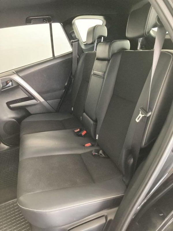 Toyota RAV4 2.5 Hybrid 2WD Lounge