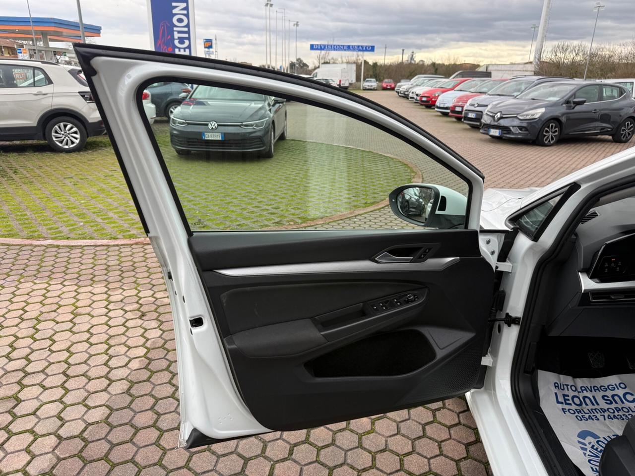 Volkswagen Golf 1.0 TSI EVO Life