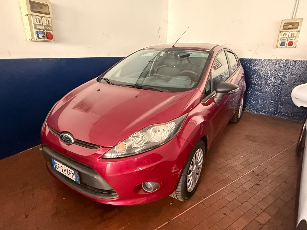 Ford Fiesta 1.4 5 porte Bz.- GPL Titanium