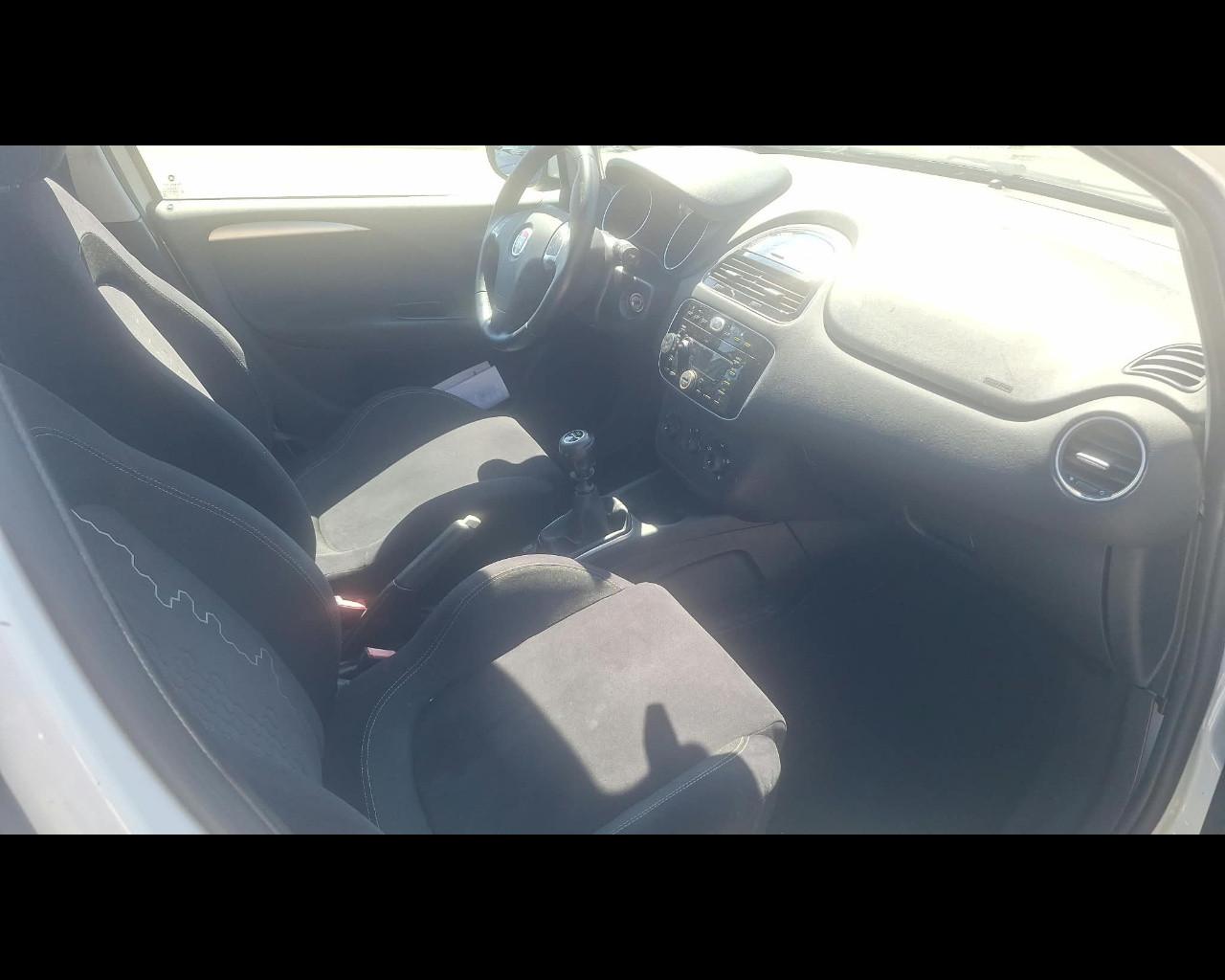 FIAT Punto 1.4 8V 5 porte Natural Power Lounge