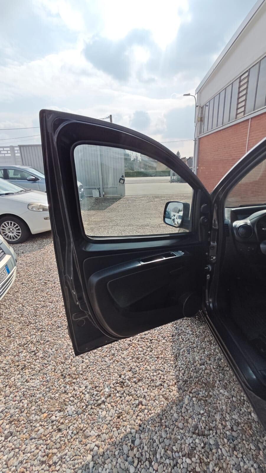 Peugeot Bipper Tepee 1.3 HDi 75 FAP Family