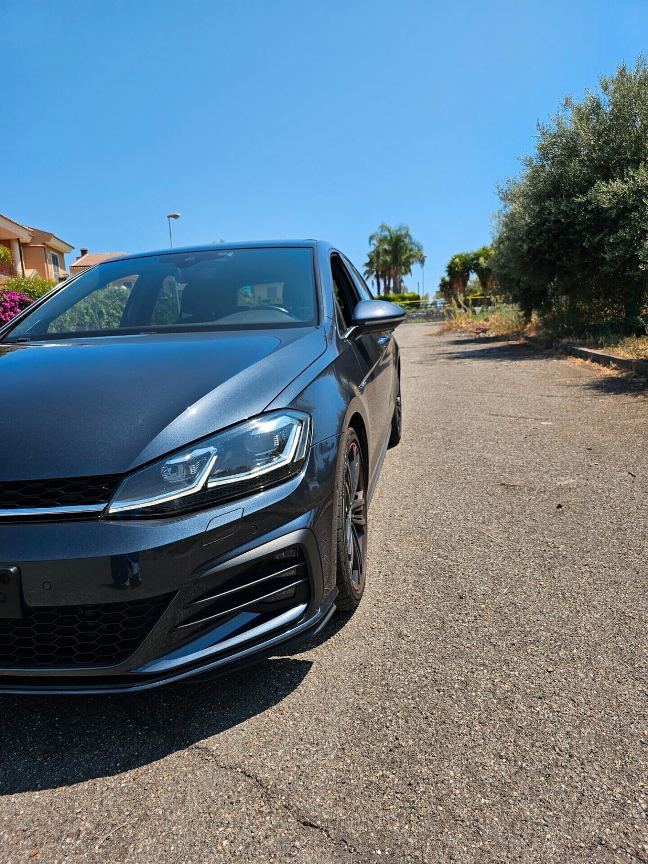 Volkswagen Golf GTD 2.0 TDI 5p. BlueMotion Technology