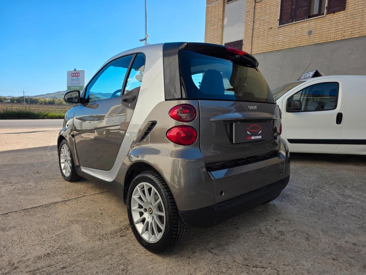 Smart ForTwo 1000 52 kW coupé pulse