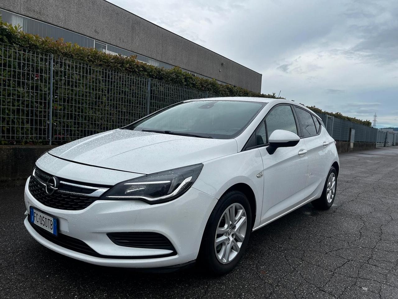 Opel Astra 1.6 CDTi 110CV Start&Stop 5 porte Innovation