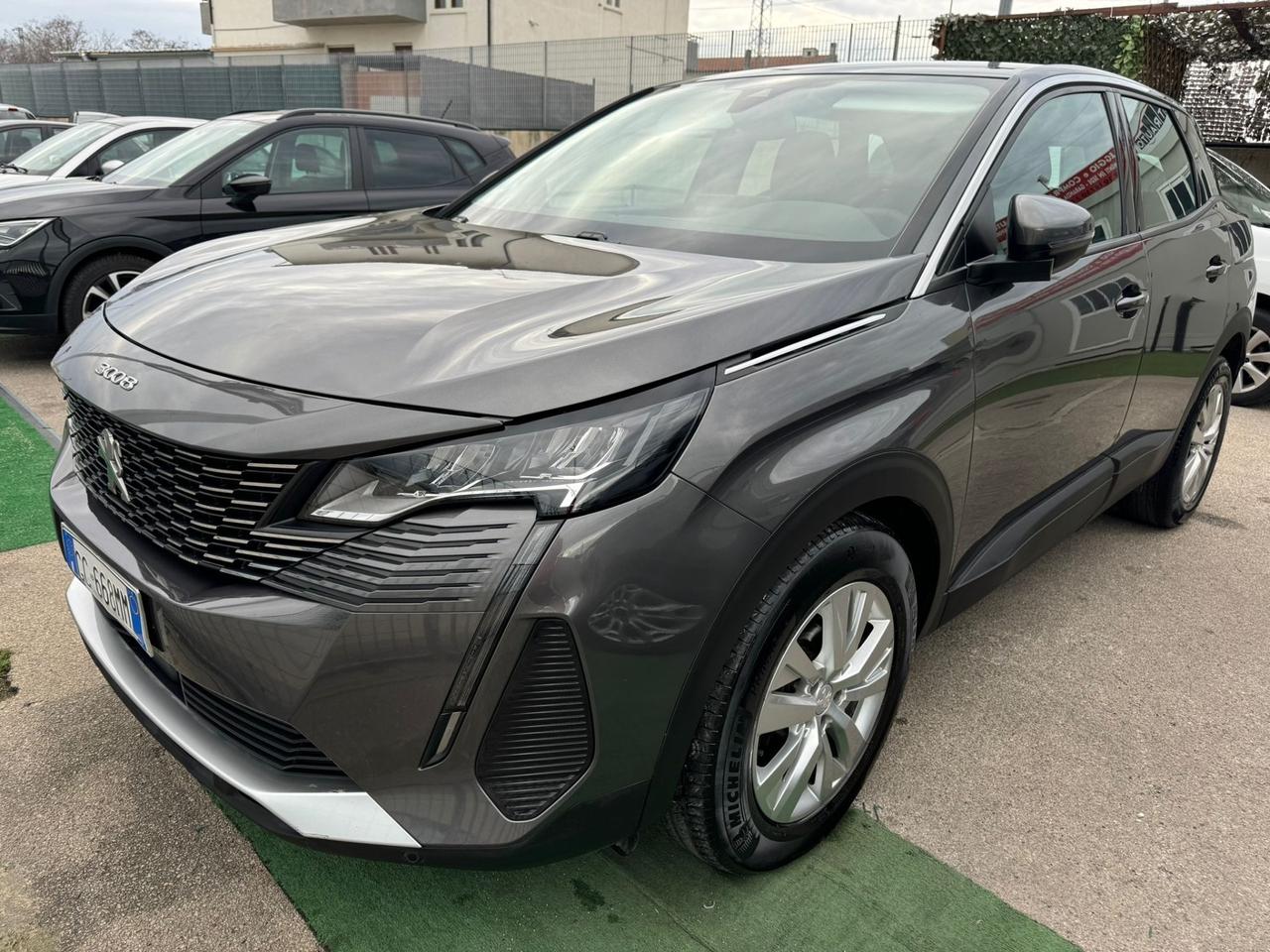 Peugeot 3008 BlueHDi 130 S&S EAT8 Allure