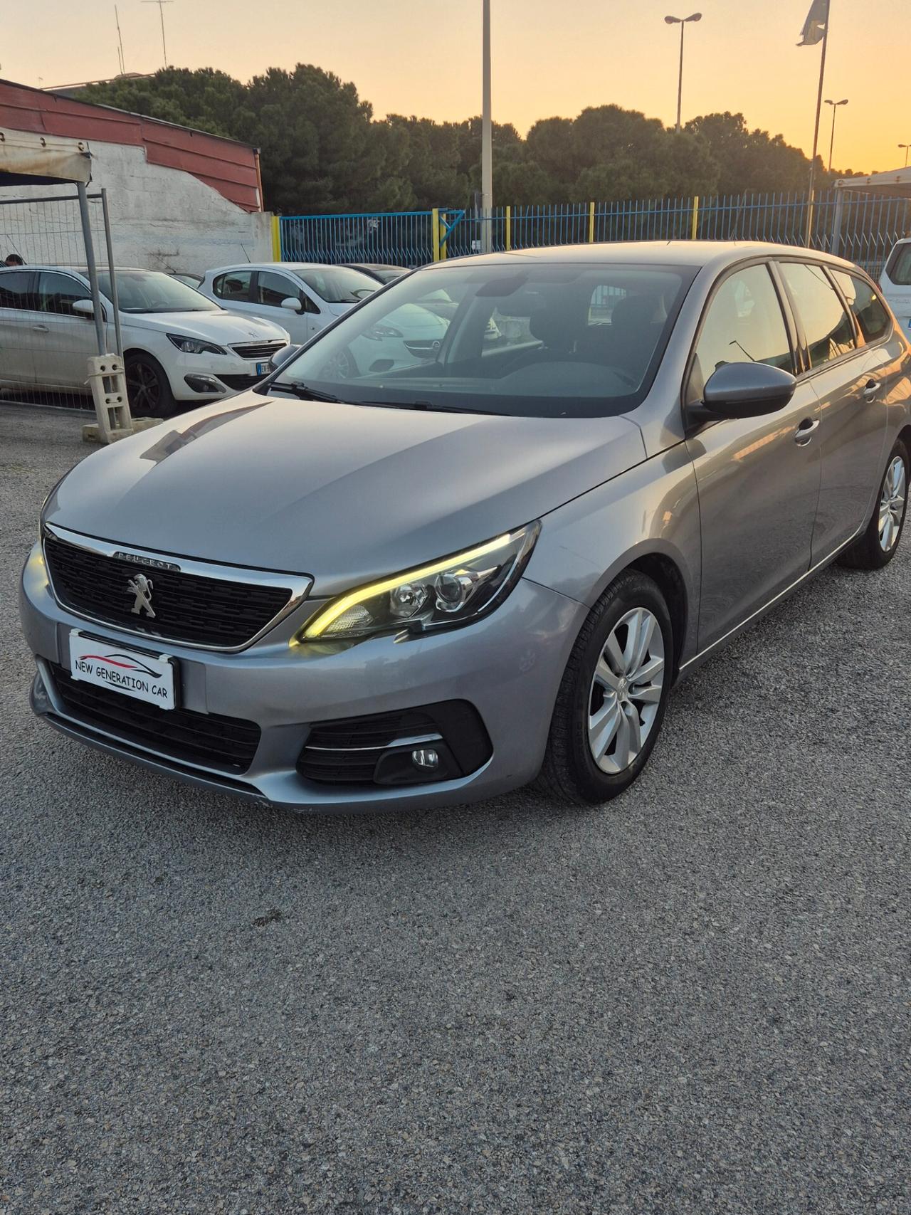 Peugeot 308 BlueHDi 130 S&S SW Business