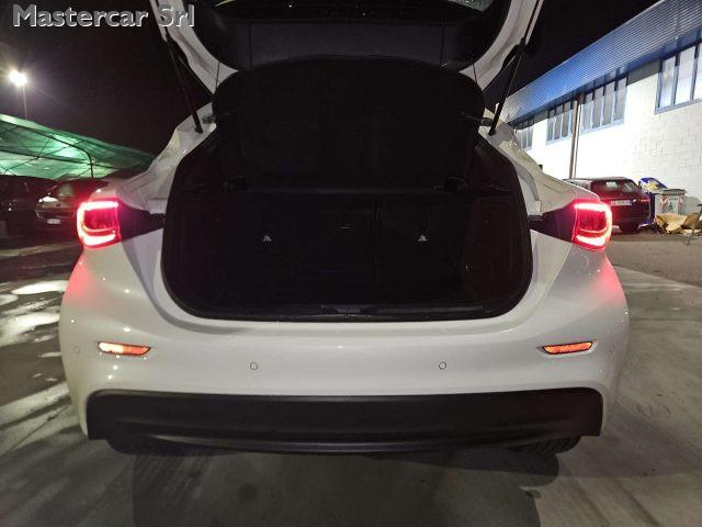 INFINITI Q30 1.5d Premium 109cv - KM CERTIFICATO - FL553AM