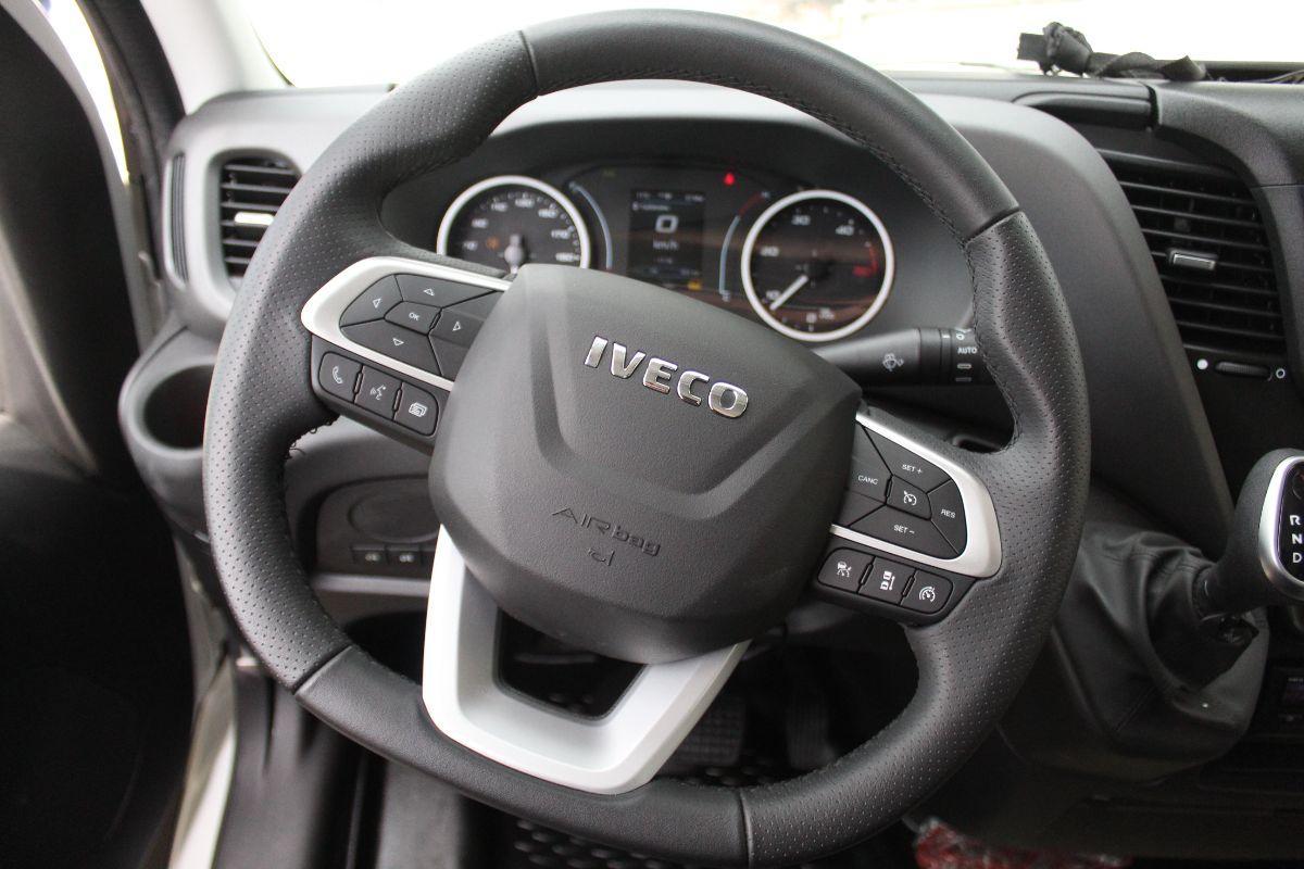 IVECO Daily 40-180 Hi-Matic Carroattrezzi