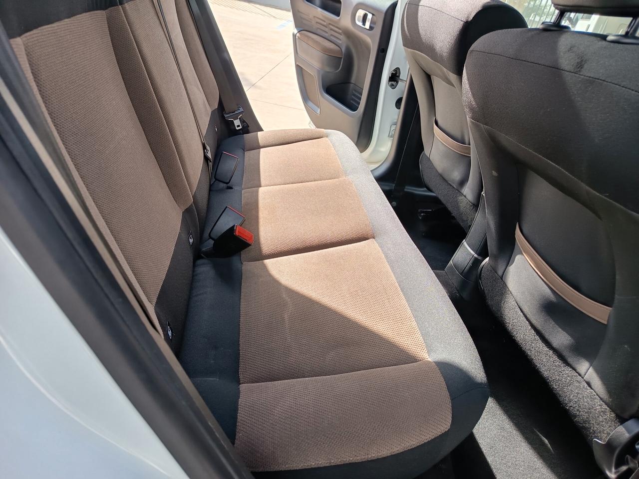 Citroen C4 Cactus BlueHDi 100 Shine