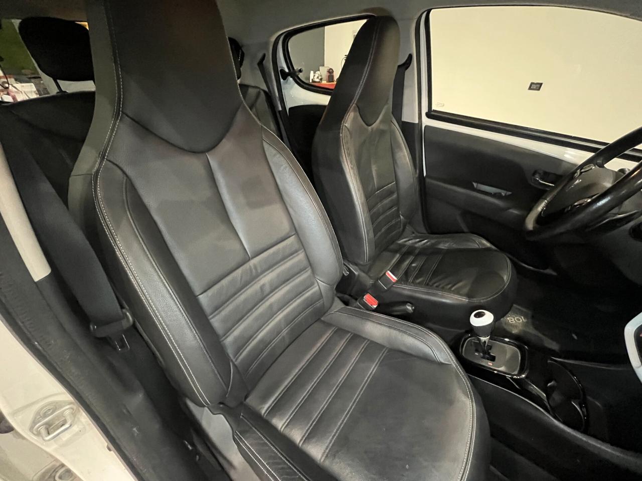 Peugeot 108 VTi 68 5 porte Active TOP! FULL OPTIONAL