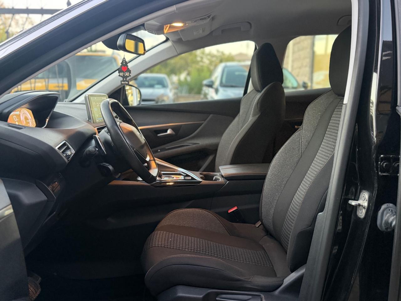 Peugeot 3008 BlueHDi 130 S&S Allure