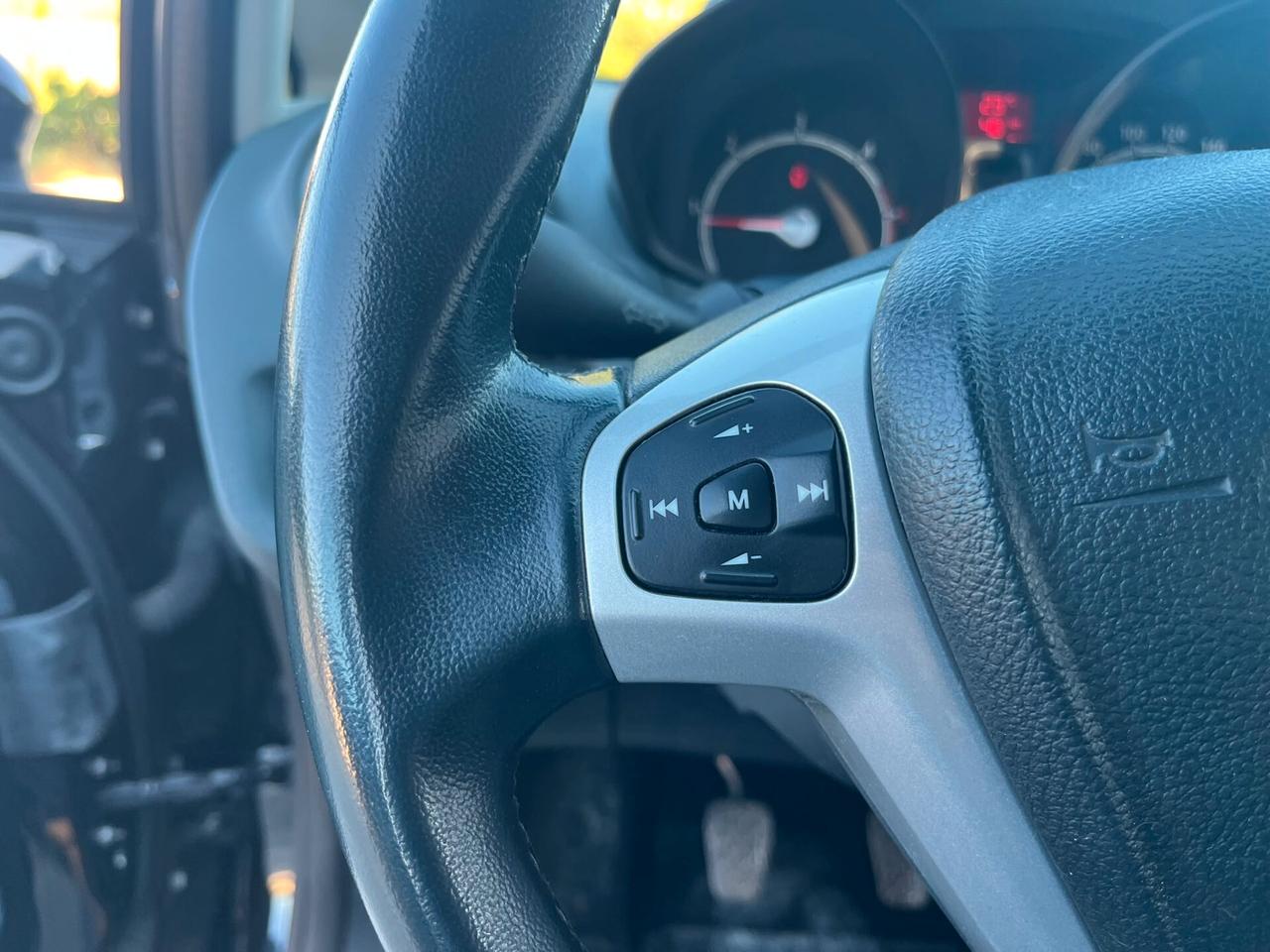 Ford Fiesta 1.4 TDCi - IDEALE X NEOPATENTATI - 2009