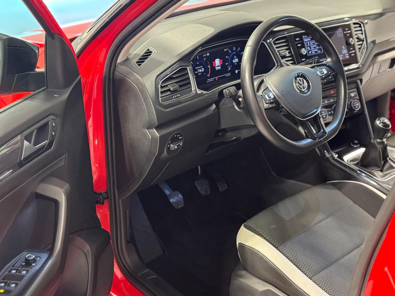 Volkswagen T-Roc 1.6 TDI Advanced 63.000 Km !