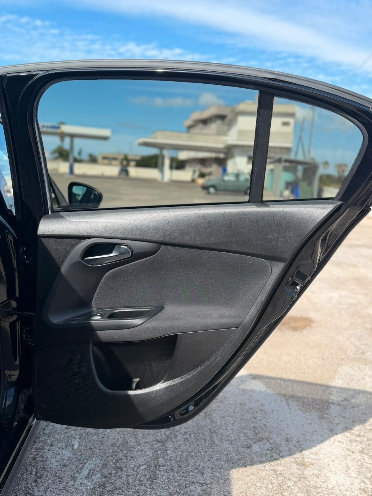 Fiat Tipo 1.6 Mjt S&S 5 porte Sport