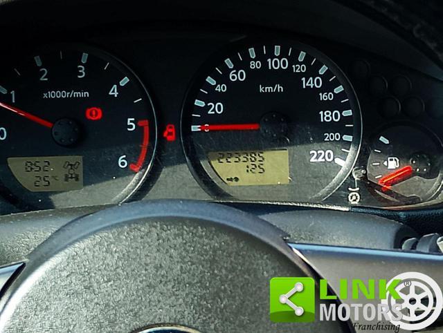 NISSAN Navara NAVARA 2.5CC 174CV 5PORTE