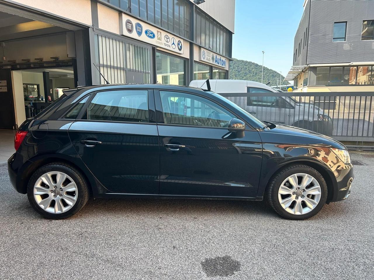 Audi A1 SPB 1.6 TDI 105 CV Ambition