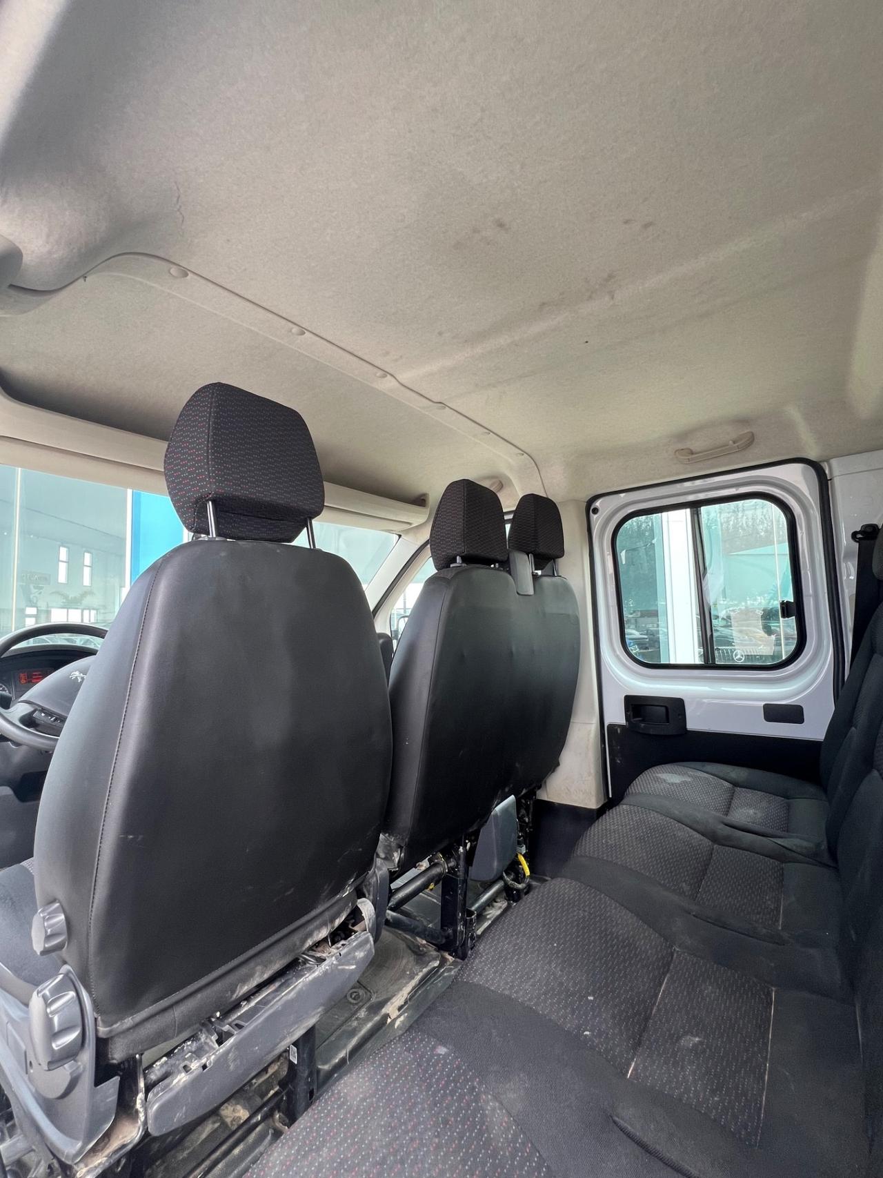 Peugeot Boxer 335 2.2 BlueHDi 140 S&S PLM-DC Cassonato Rib. Tril.