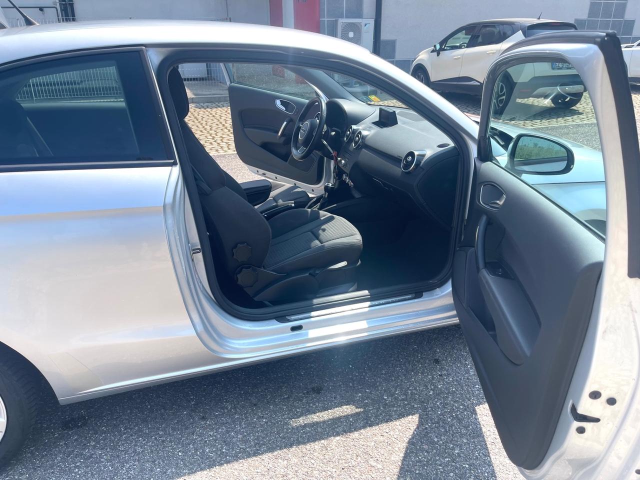 Audi A1 1.4 TFSI S tronic 119g Attraction