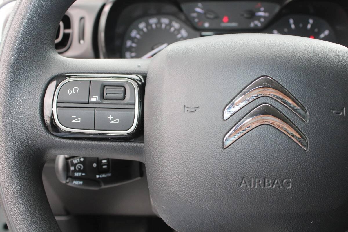 Citroen C3 1.2 puretech Feel 82cv neopatentati CON CARPLAY